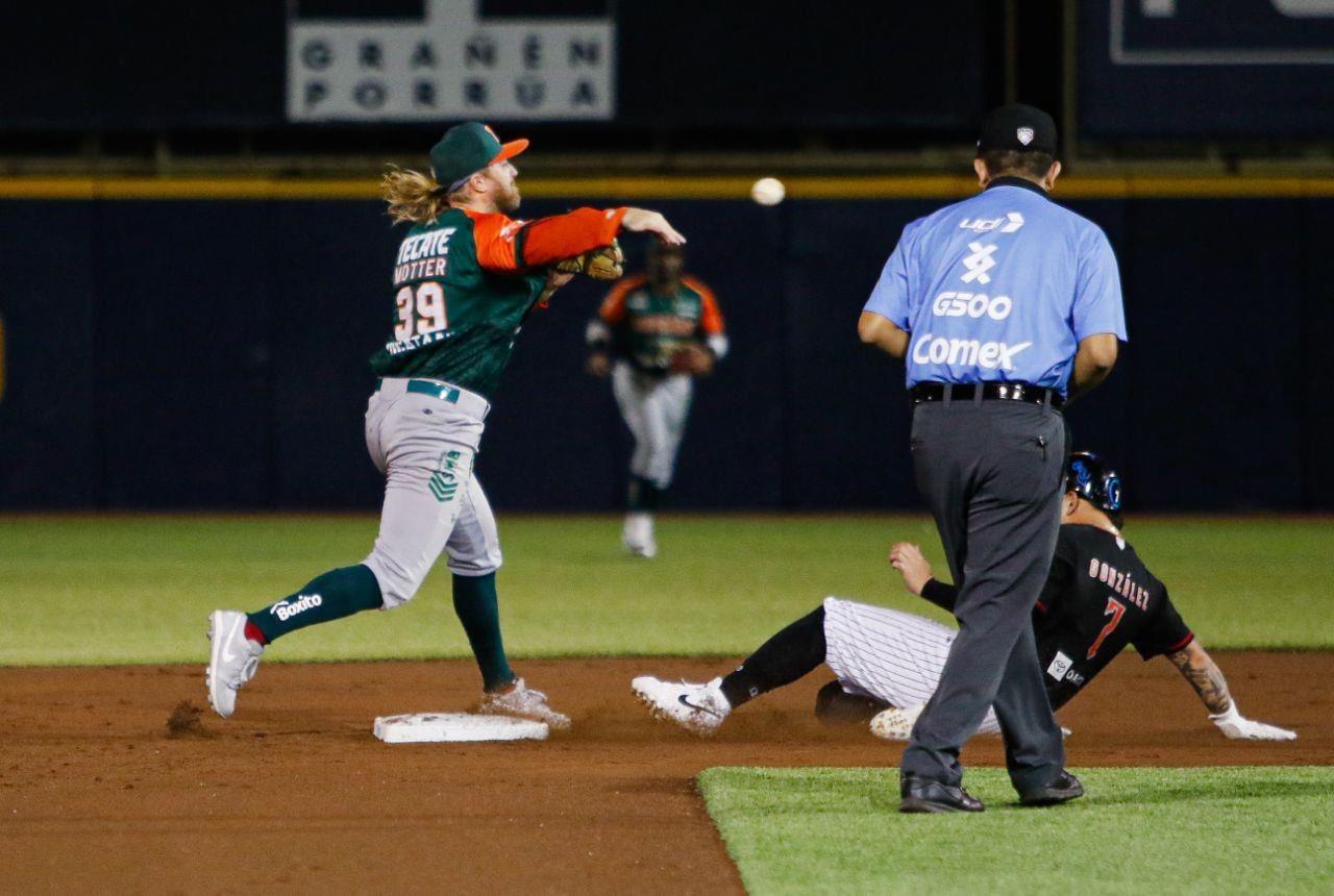 Los Leones de Yucatán cayeron ante los Guerreros de Oaxaca ya hora la serie de playoffs esta empatada a 2 juegos por bando.- Foto cortesía