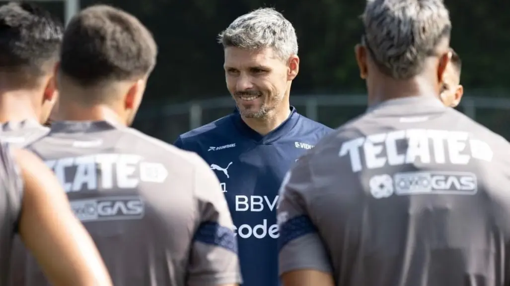 Rayados de Monterrey: ¿Qué entrenadores suenan para reemplazar a Fernando Ortiz?