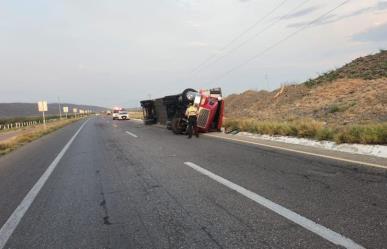 Cierre parcial en carretera Saltillo-Torreón por accidente vial: tráfico afectado