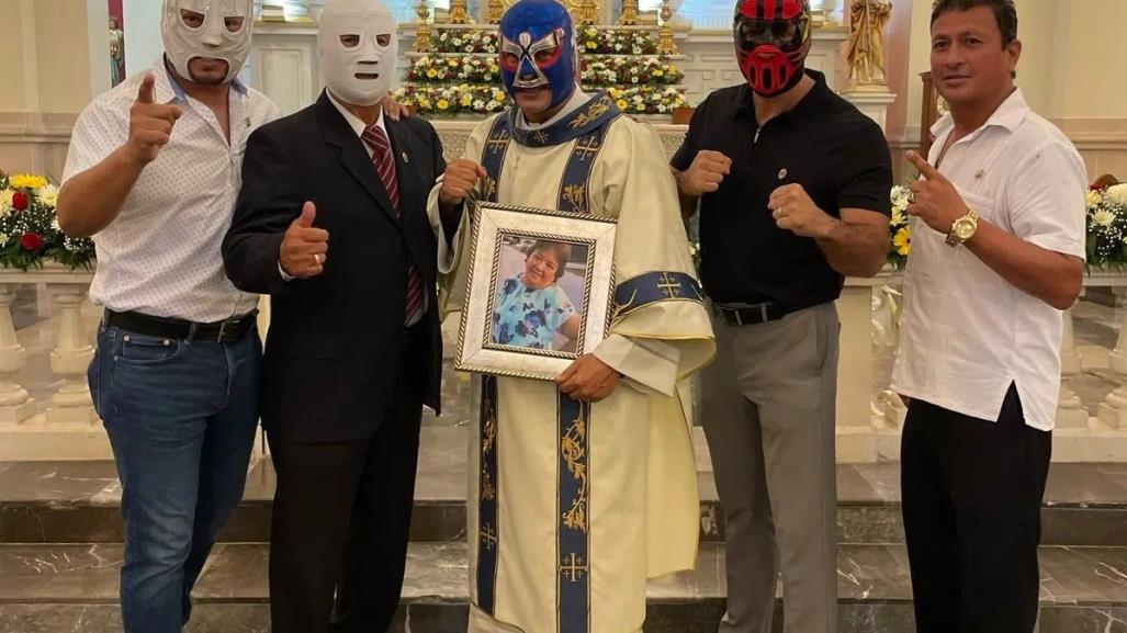 El Rey Apóstol, un peleador que baja del ring y sigue luchando para crear la Fé