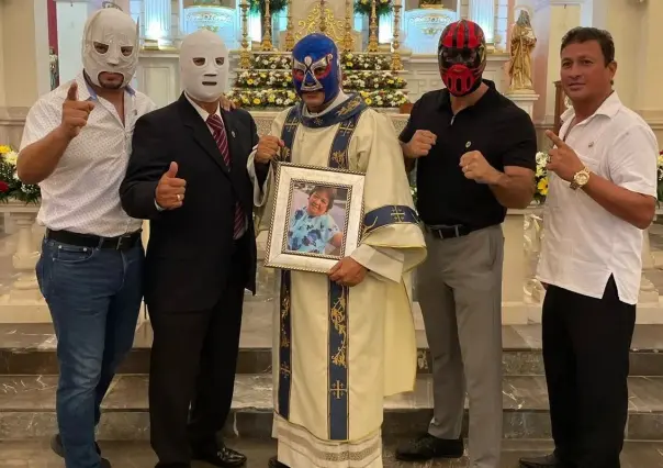 El Rey Apóstol, un peleador que baja del ring y sigue luchando para crear la Fé