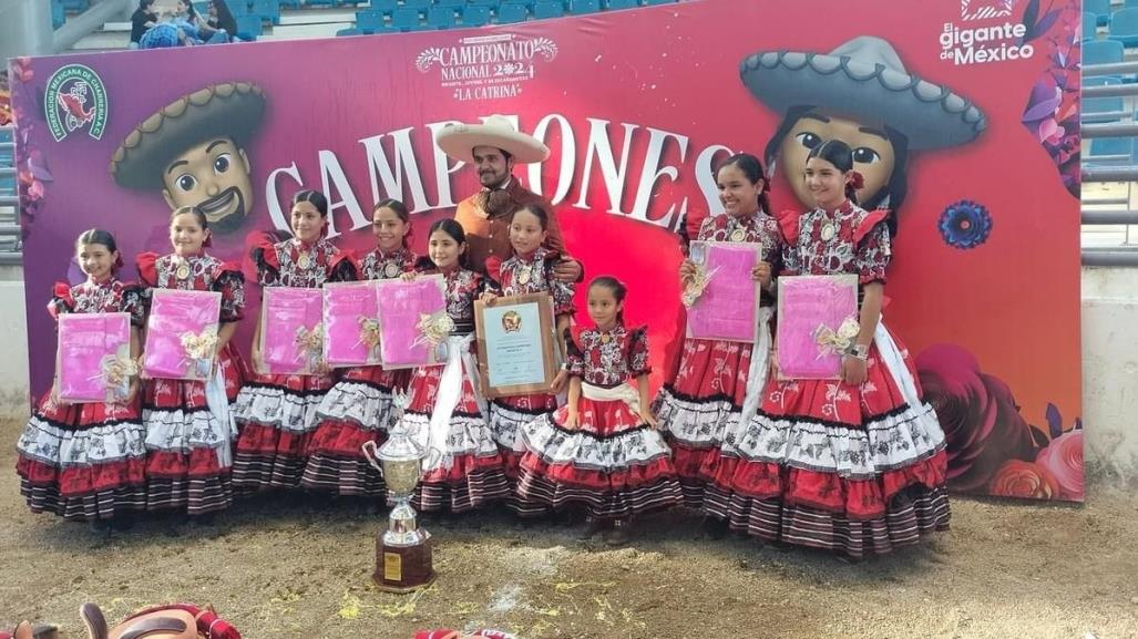 “Alacrancitas”, ganan certamen a nivel nacional