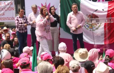 Protesta en el INE contra mayoría calificada de la coalición oficialista
