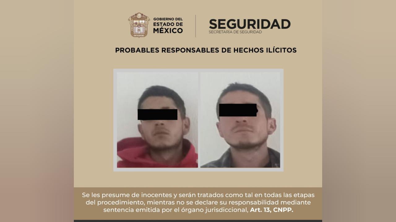 Detenidos presuntos narcomenudistas en Calimaya. Foto: Especial