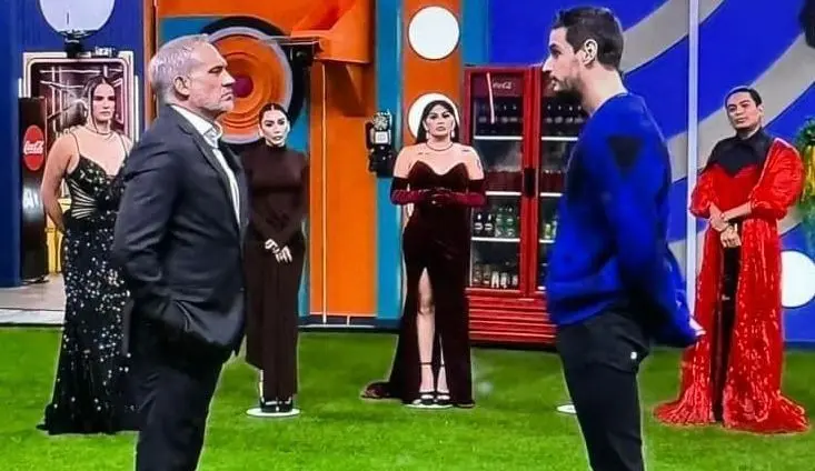 ¡Ganchados! fuerte discusión entre Adrián Marcelo y Arath de la Torre (VIDEO)