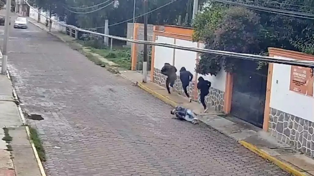 Grupo armado balea casa de un presunto militar en Tlaxcala y uno termina abatido