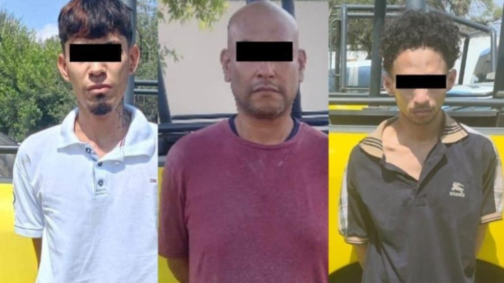 Detienen a tres hombres con droga en Monterrey