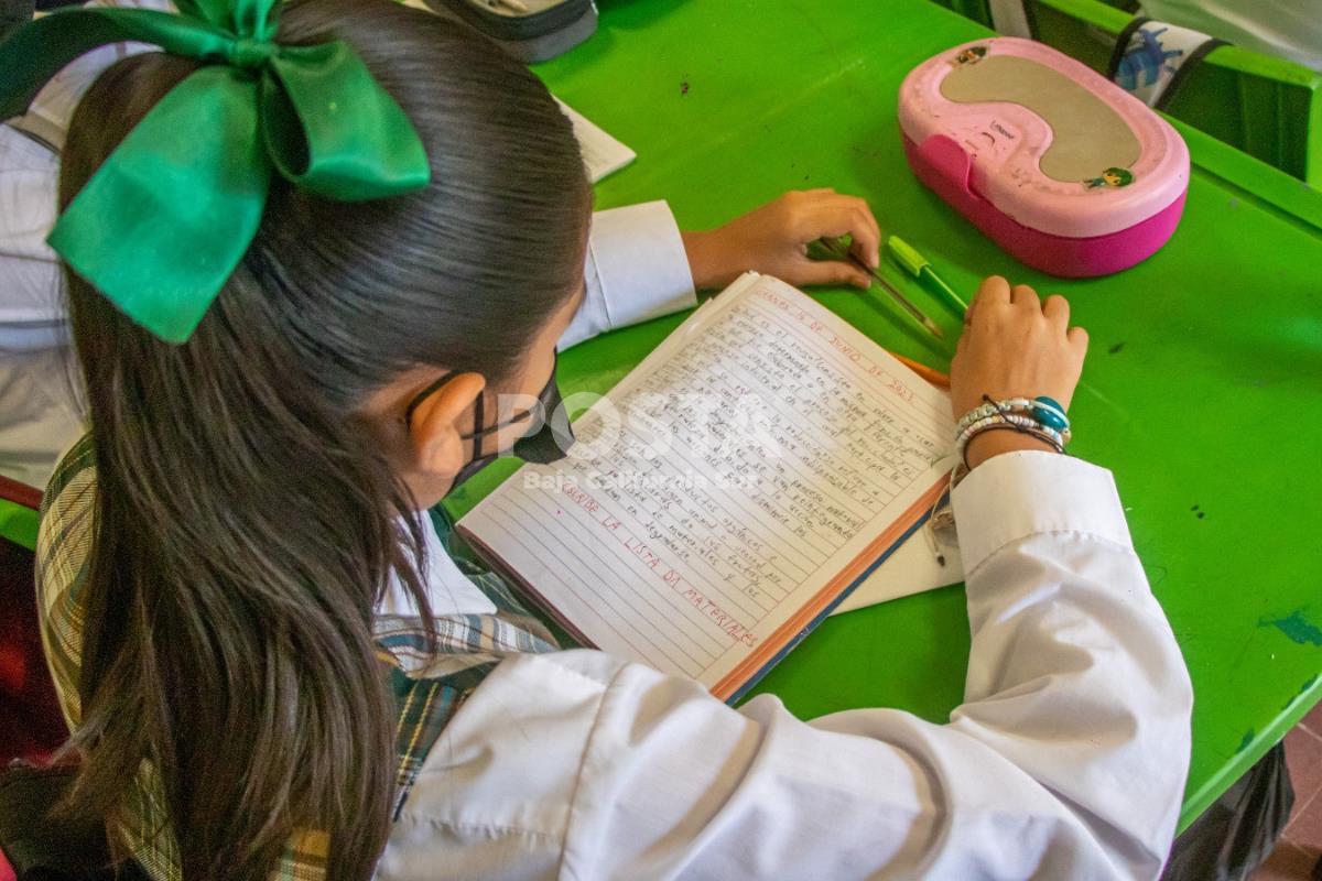 El objetivo de la feria es ofrecer precios accesibles para tener un regreso a clases completo. Foto por Alberto Cota de Posta BCS