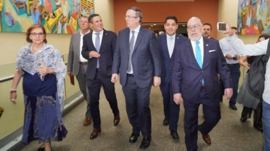 Va Ebrard por más aranceles contra productos y contrabando chinos