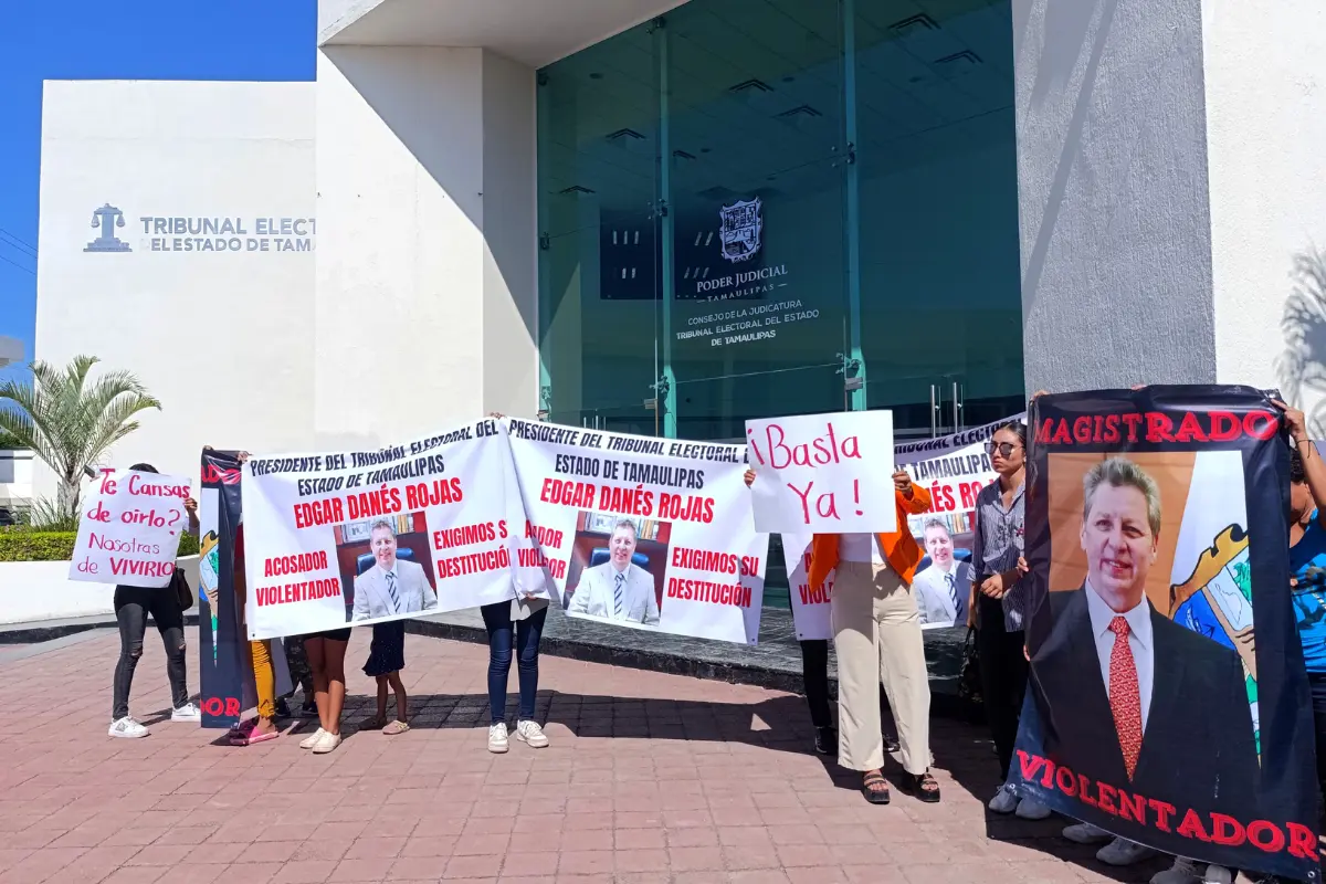 Manifestación en contra del presidente del Tribunal Electoral del Estado de Tamaulipas. Foto: Victoria Jiménez