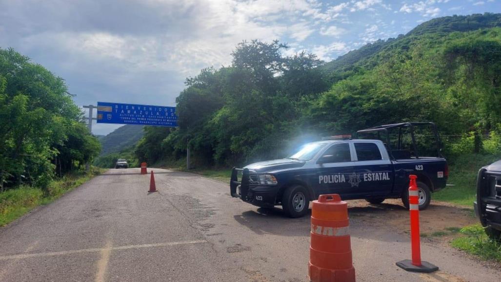 Denuncia anónima lleva a prisión a hombre que disparaba al aire en su camioneta