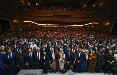 Américo Villarreal celebra entrega constancia a Claudia Sheinbaum como presidenta de México