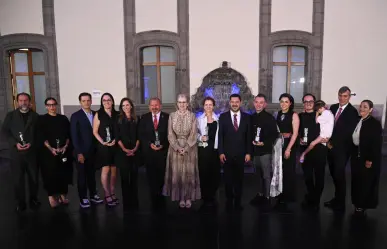 Martí Batres reconoce a restaurantes de CDMX con estrellas Michelin