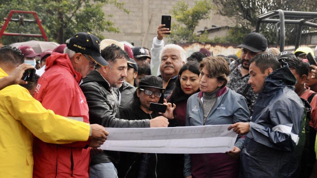 Delfina Gómez visita Chalco tras 14 días de inundaciones