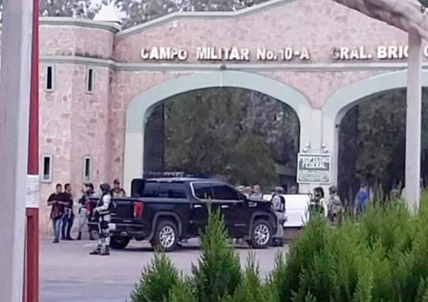 Se entrega al Ejército en Durango un hombre fuertemente armado