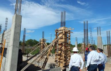 El director del Itife supervisa obras en escuelas de Matamoros