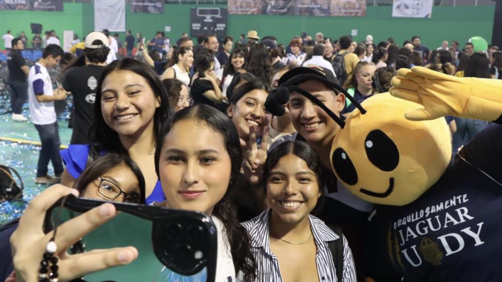 La Uady realiza la Bienvenida Jaguar a estudiantes de nuevo ingreso