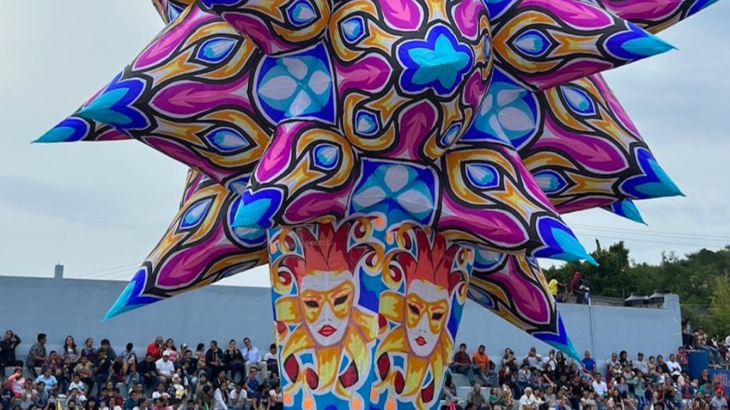 ¡Inicia Festival Luces de Ixtapan 2024! Tradición de globos de Cantoya