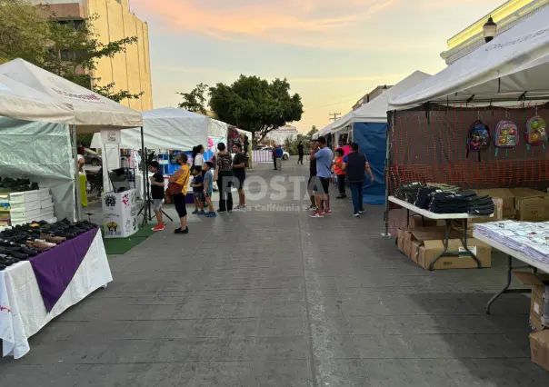 Listo el regreso a clases con una renovada feria de útiles escolares en La Paz