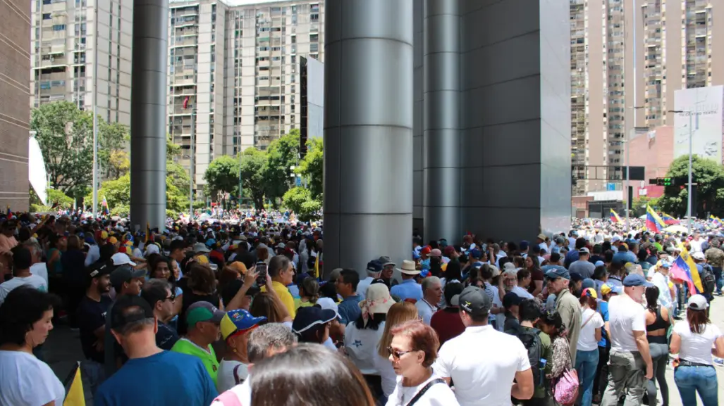 Miles de venezolanos atienden la protesta Ganó Venezuela