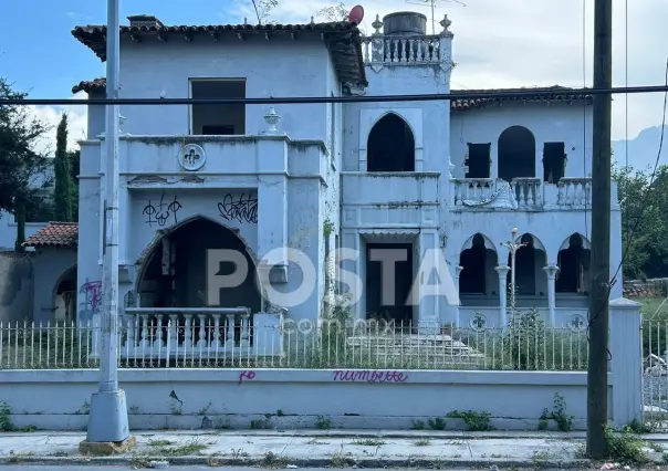 Así luce la casa en que PXNDX grabó el video de su mayor éxito