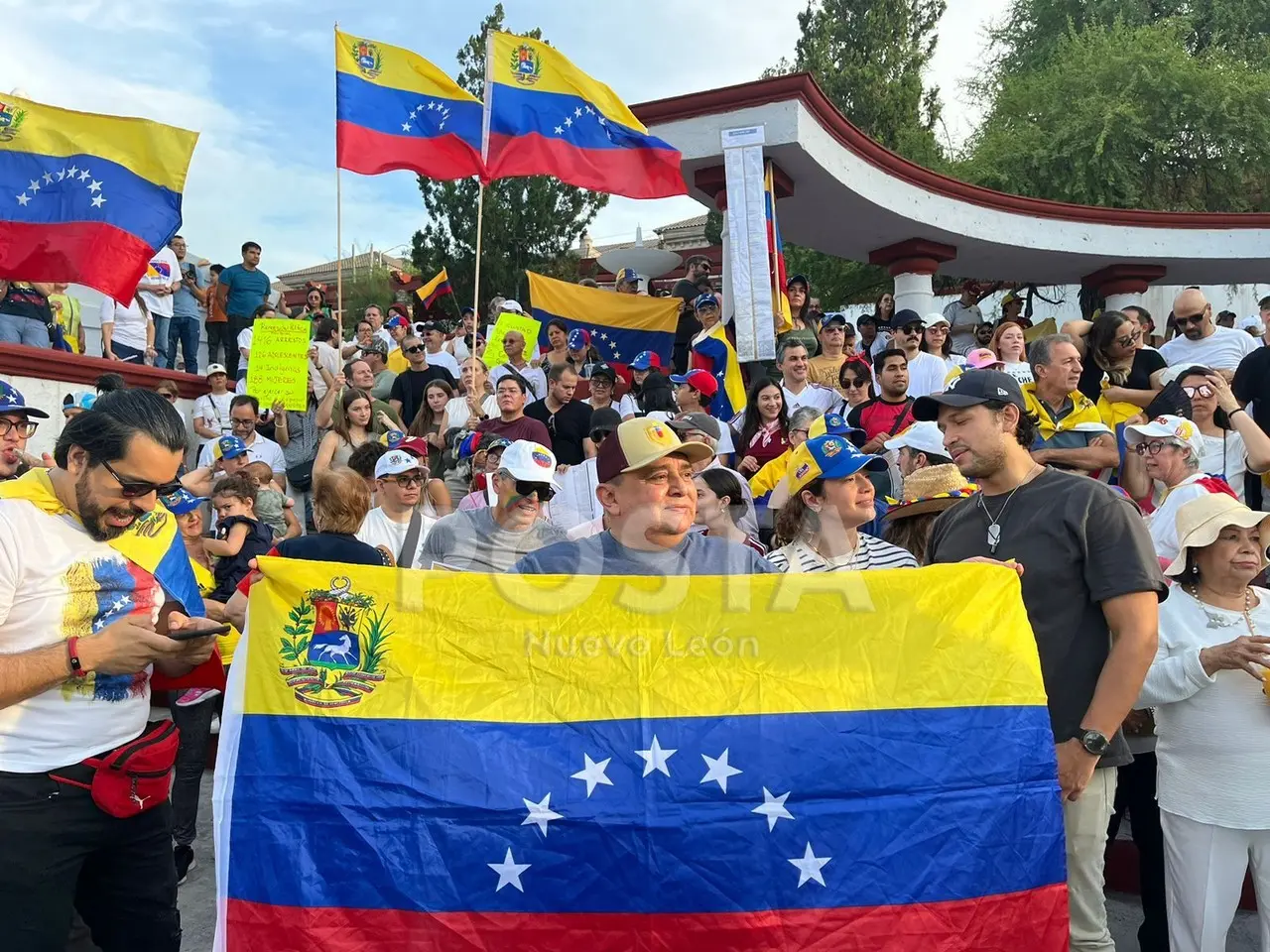 Venezolanos en Monterrey exigen transparencia electoral. Foto: POSTA