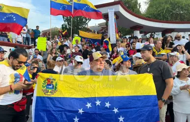 Venezolanos en Monterrey protestan contra triunfo de Maduro