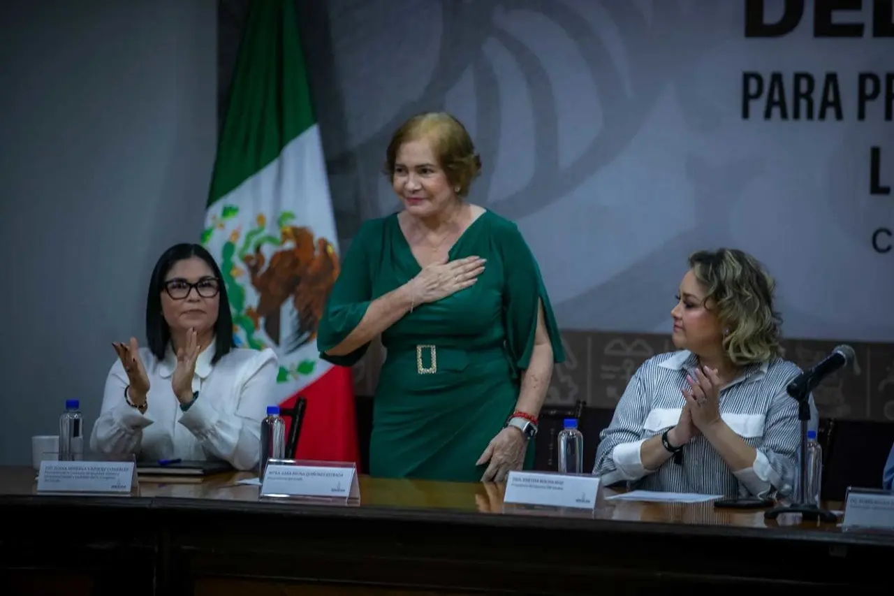 Diputados aprueban renuncia de la Fiscal Sara Bruna Quiñonez en Sinaloa. Foto: Facebook @Fiscalía General de Sinaloa