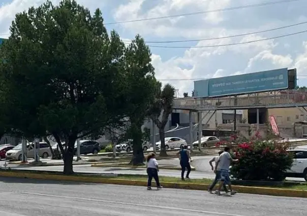 ¡Cuidado peatones! Tiene consecuencias ignorar puentes peatonales en Saltillo