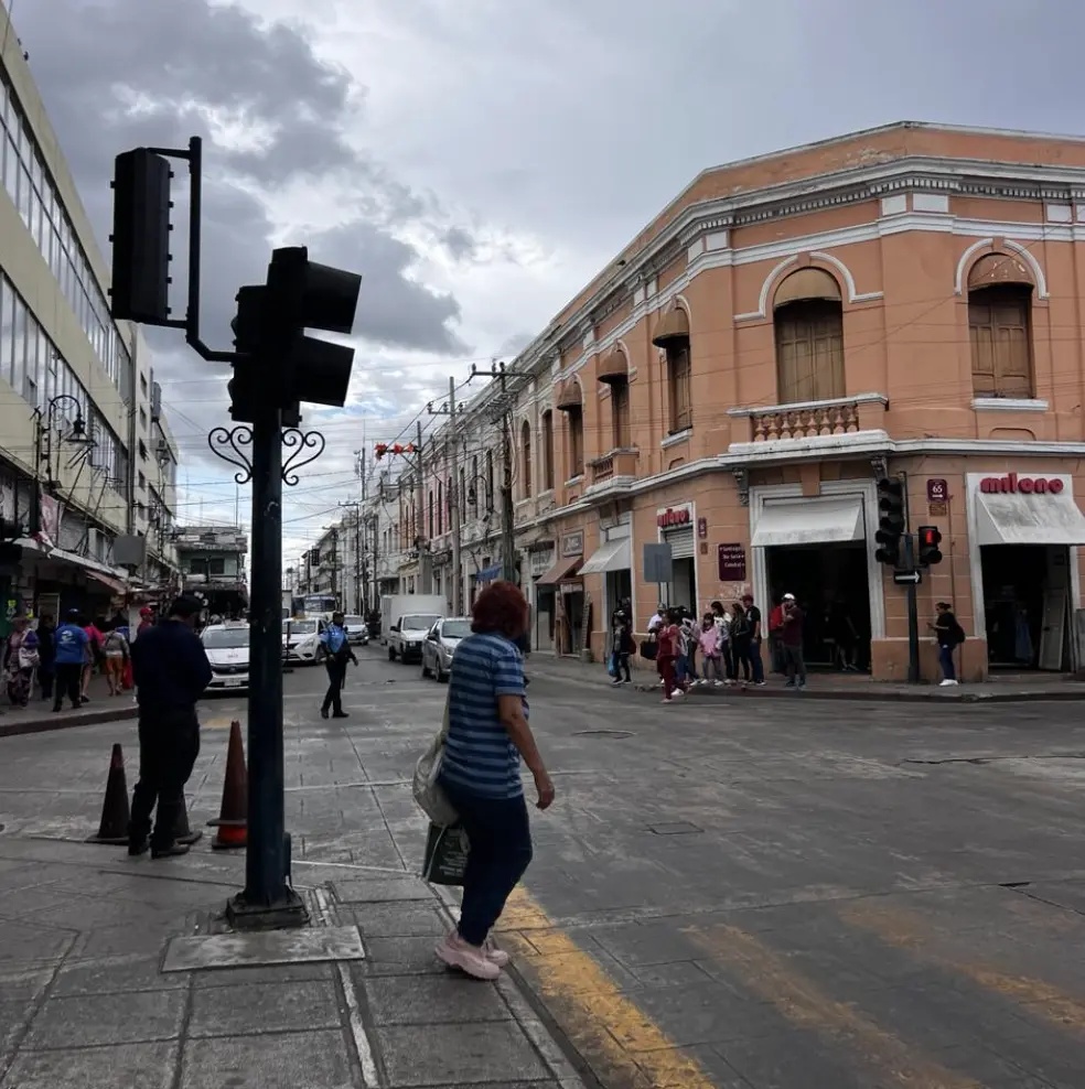 En este inicio de semana se prevén algunas lluvias y tormentas eléctricas sobre la región ante la interacción de la “Vaguada Maya en niveles medios y altos de la tropósfera.- Foto de archivo