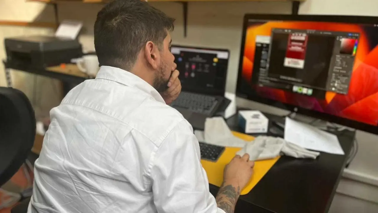 Para algunas profesiones, como lo son diseño gráfico, trabajo social, nutrición, y otras encaminadas a la imagen son de las más castigadas en cuestión salarial en la entidad duranguense. Foto: Jesús Carrillo.