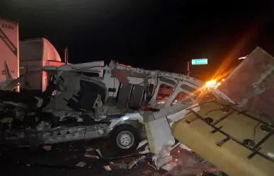 Accidente en autopista Monterrey - Nuevo Laredo, deja 4 personas fallecidas