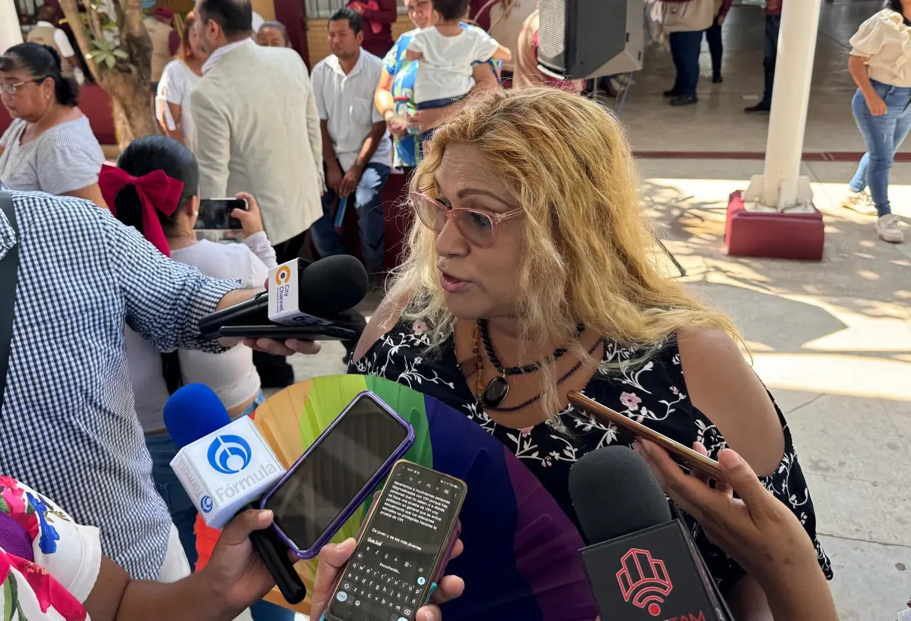 La activista Ana Karen López Quintana, aseguró que es algo preocupante ya que un paciente requiere de sus fármacos para tener una mejor calidad de vida. Foto: Ana Karen López Quintana