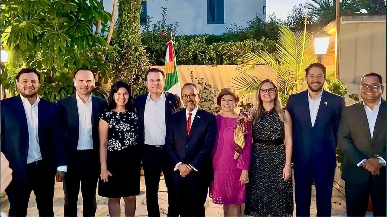 La delegación de funcionarios estatales sostuvieron reuniones con empresas productoras de cine y con el consulado mexicano en California. Foto: Cortesía.