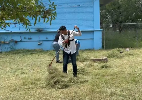 Félix Rocha retoma programa contra el dengue en escuelas de Guadalupe