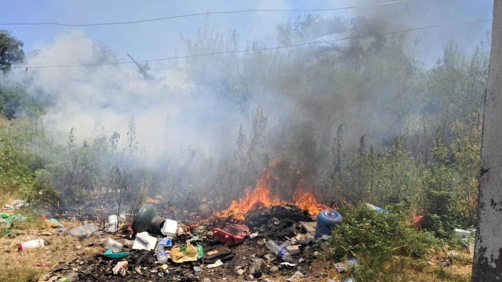 Provocan incendio en Múzquiz: familias están en pánico