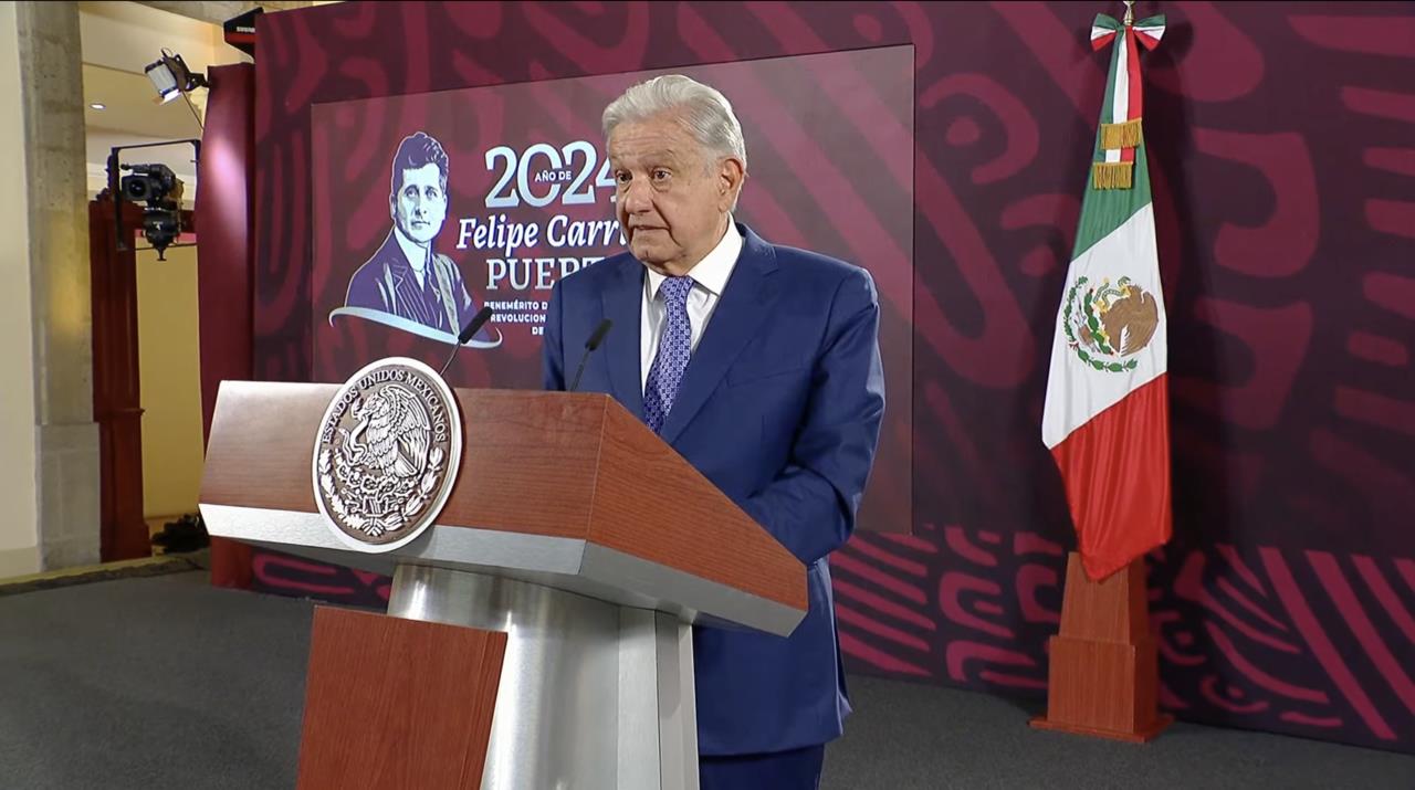 AMLO defiende a Corral, asegura que es un conflicto político. Foto: SS de Conferencia de prensa