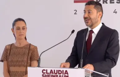 Claudia Sheinbaum presenta a Martí Batres como director general del ISSSTE