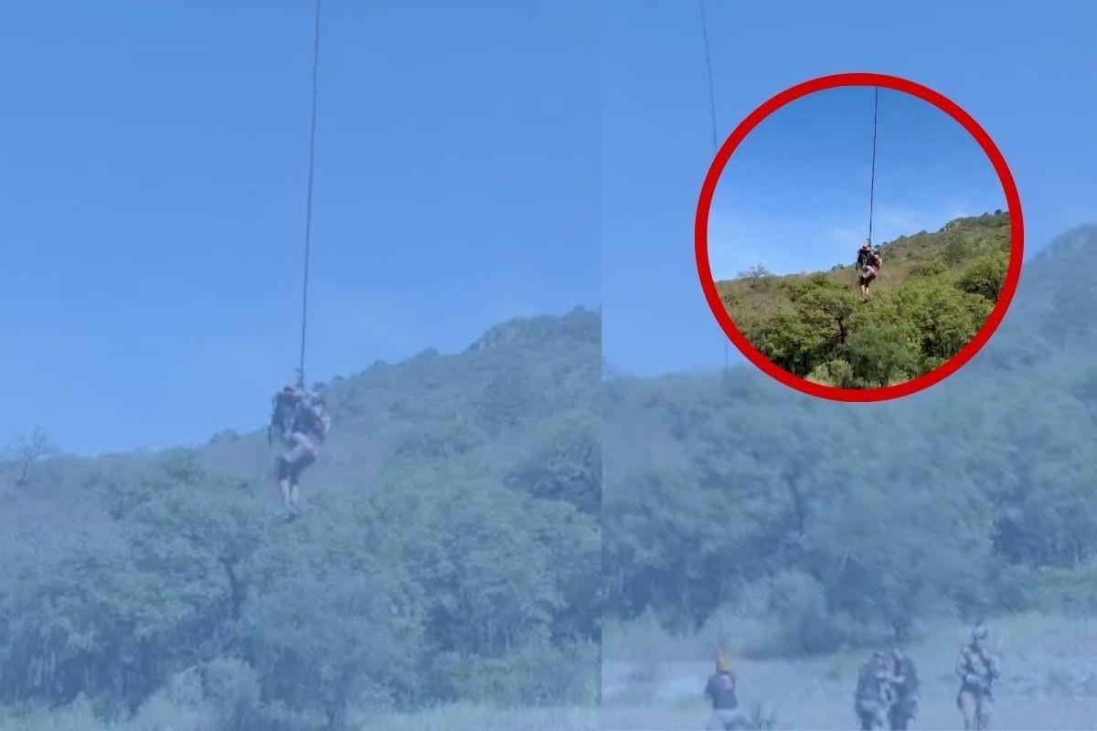 Rescate de hombre en helicóptero. Foto: Especial Canva (Protección Civil Nuevo León)