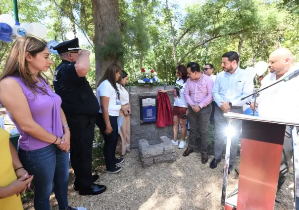 Rinde Torreón homenaje a policías desaparecidos con memorial en el Bosque