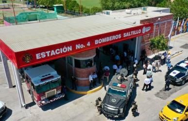 Reaperturan de la estación Guayulera en el Día del Bombero en Saltillo