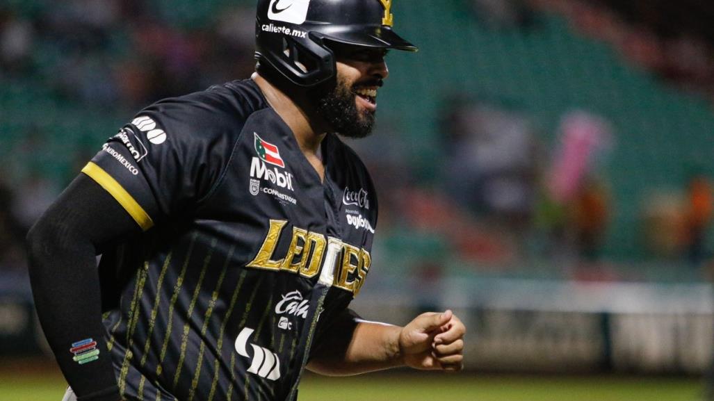 Diablos sacan la escoba ante Leones de Yucatán