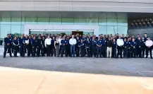 Reconocen a bomberos de Torreón por su valentía y perseverancia
