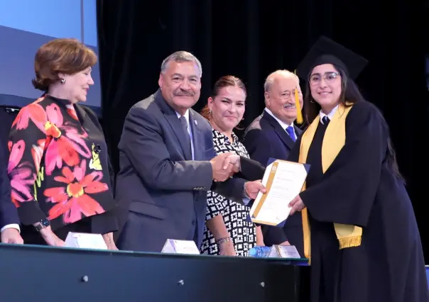 UANL celebra egreso de 151 bachilleres en Programa de Inclusión Social