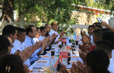 Reconocen entrega y compromiso de bomberos de Parras