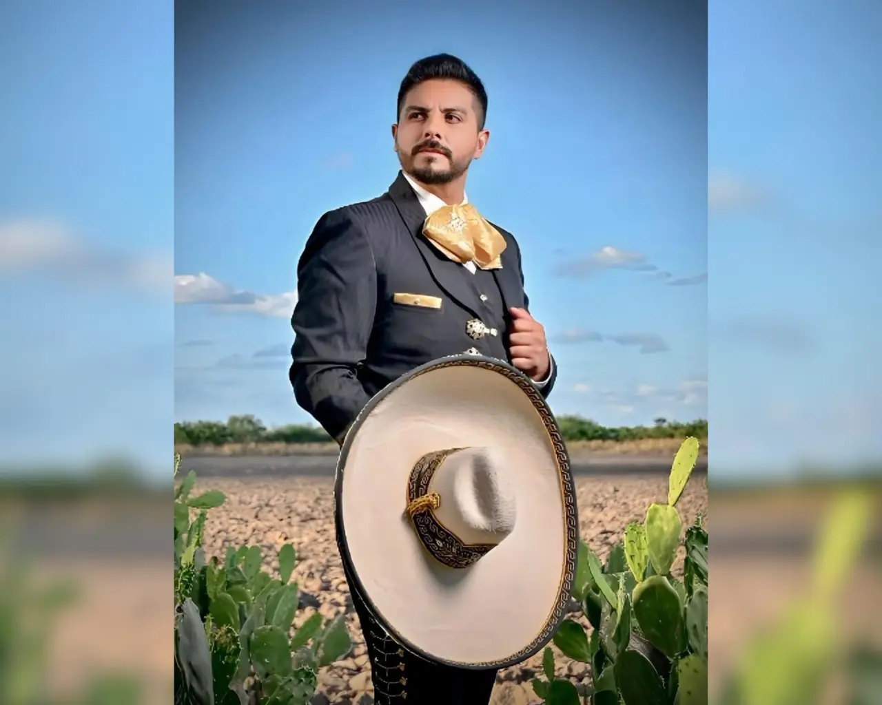 Víctor Almaraz ha sido nominado en los Premios de la Calle, dentro de la categoría Mejor Mariachi. Foto: Redes sociales