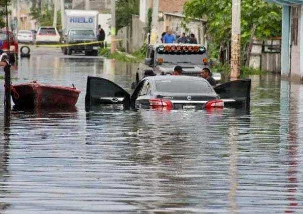 Colapso del drenaje en Chalco impide que el nivel de agua baje