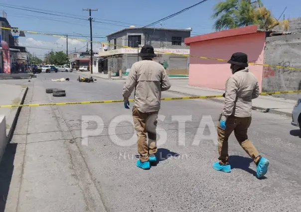 Motociclista muere al ser arrollado por camión en Escobedo