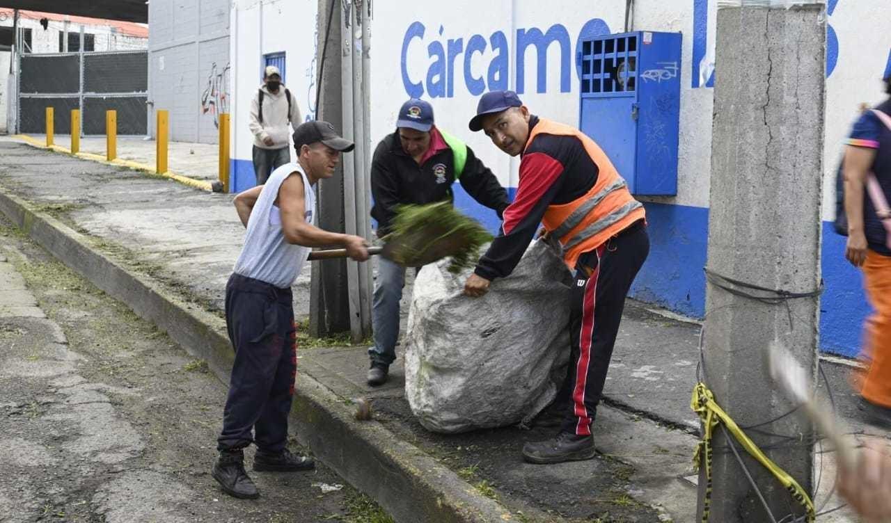 Naucalpan de Juárez recolecta 70 toneladas de basura para prevenir inundaciones. Foto: Cortesía