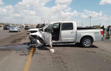 Accidente frontal en la carretera Federal 57 deja cinco lesionados en Agujita